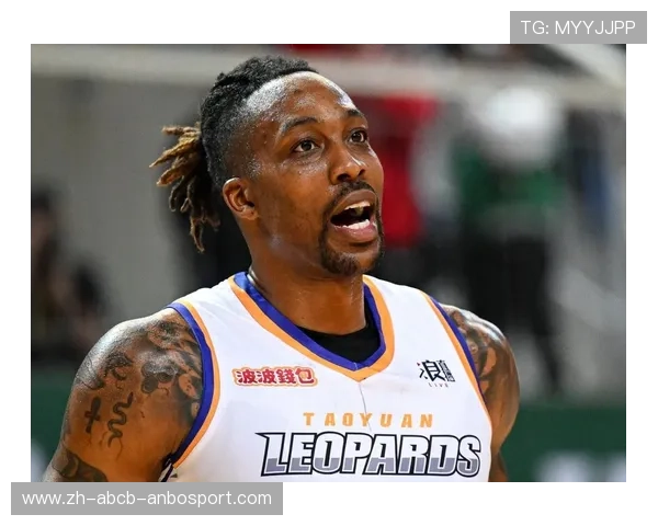 德怀特·霍华德在火箭队的比赛视频及技术点评 德怀特·霍华德在火箭队的比赛视频及技术点评